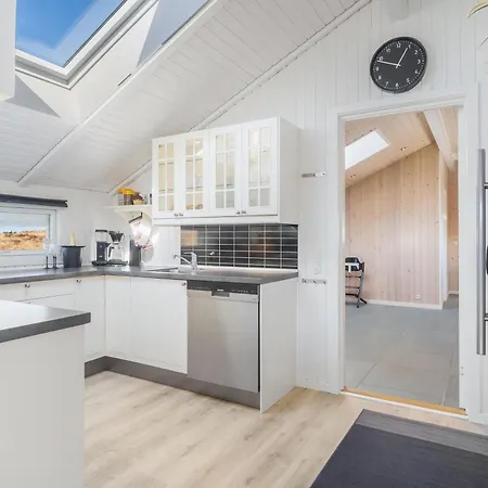 Сasa de vacaciones Renovated With 4 Bedrooms 800 Meters From The North Sea Thisted